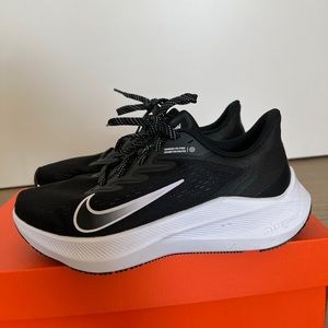 Nike Air Zoom Winflo 7